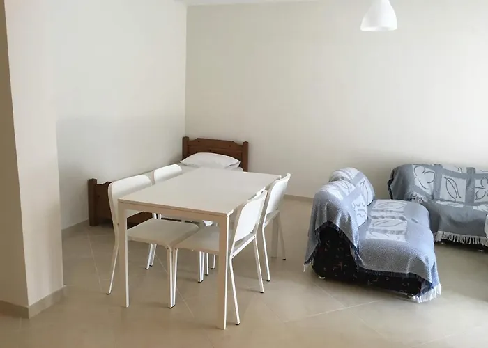 Spacious Apartman *